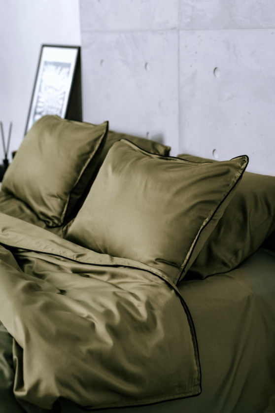 Khaki with black trim №1