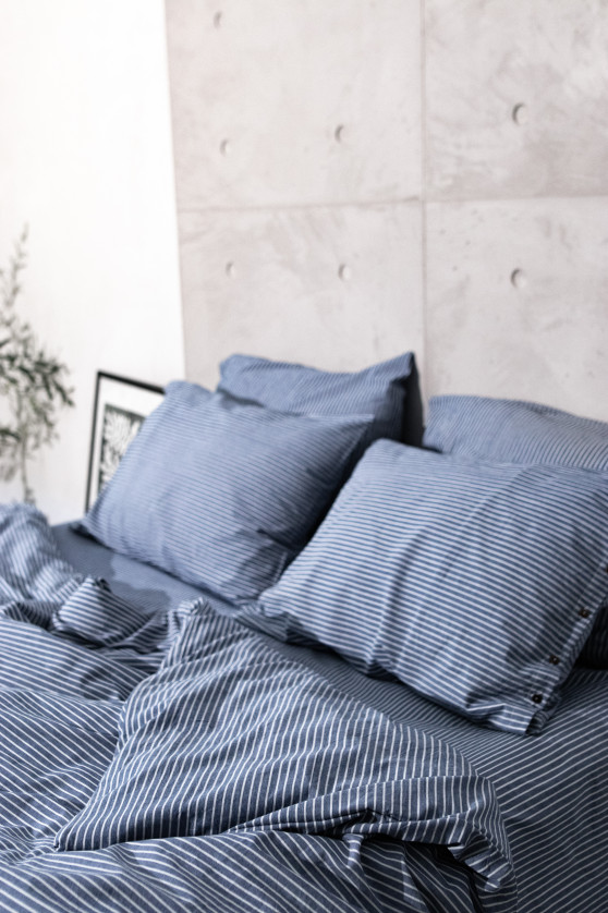 Blue denim with white stripes №1