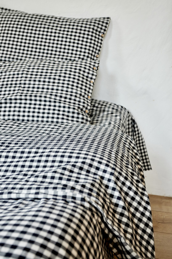 Black gingham №3