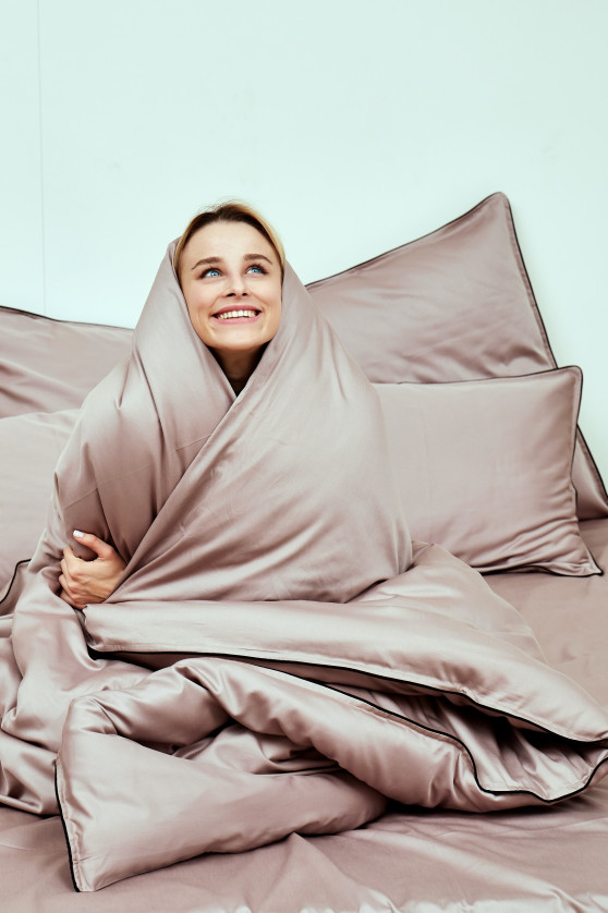 Taupe with black trim №7
