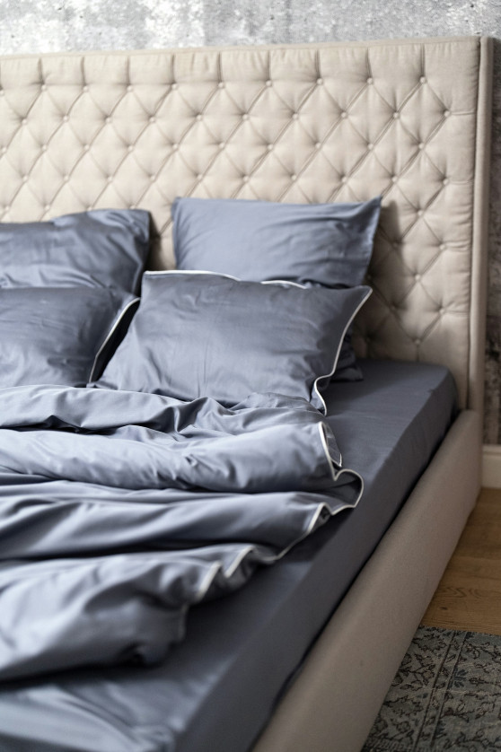 Metallic with white trim №5