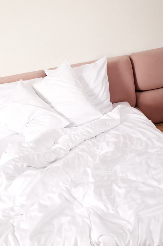 White №1