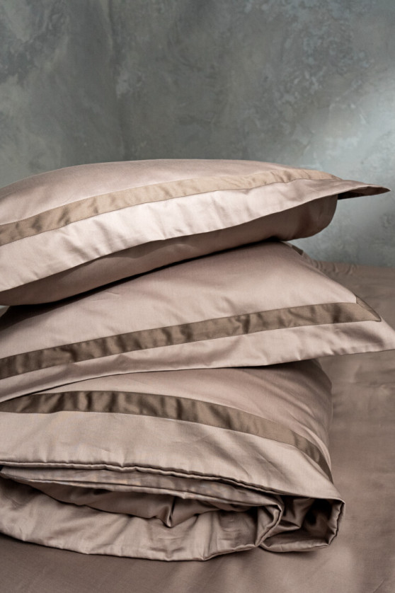 Taupe with Cocoa wide trim №1