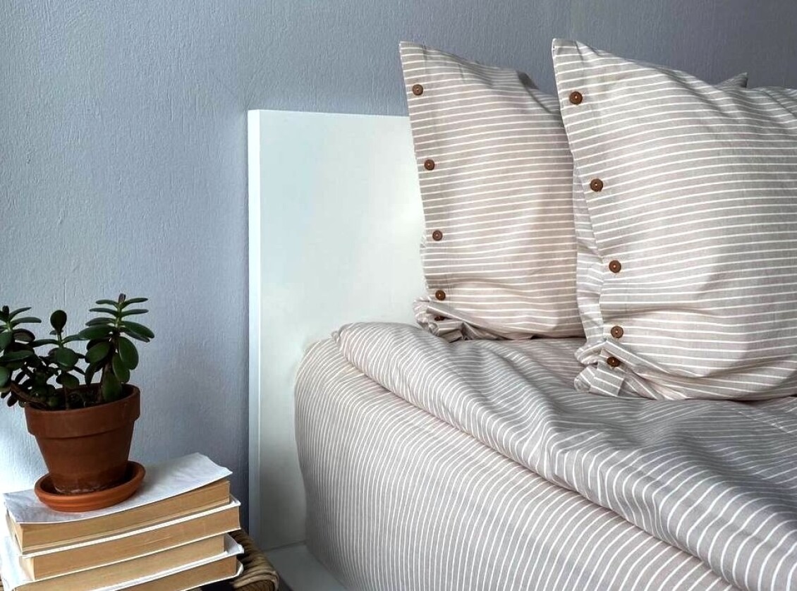 Beige with white stripes №5